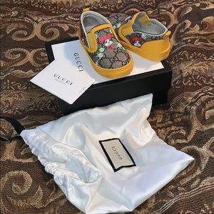 Gucci Toddler size 21 us size 5